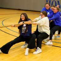 students playing tug-of-war